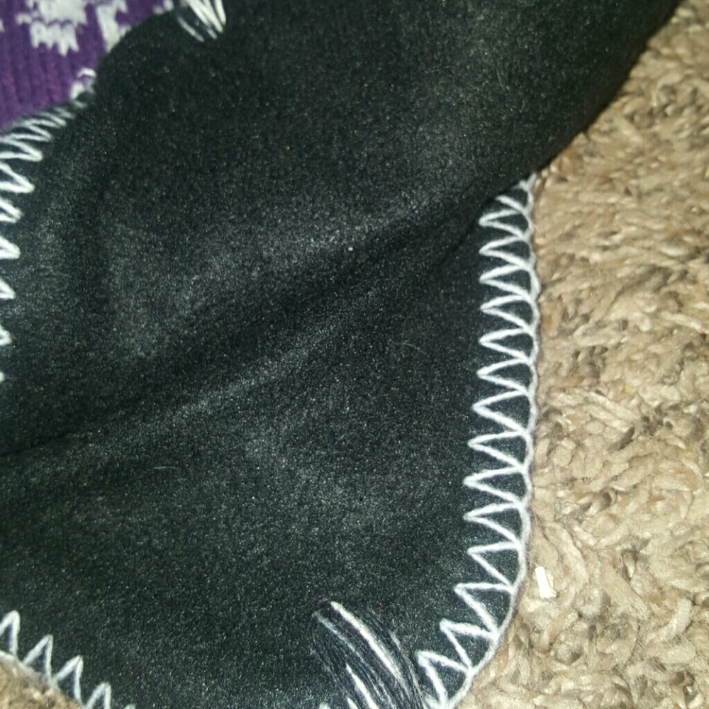 Hat - Picture 2 of 2